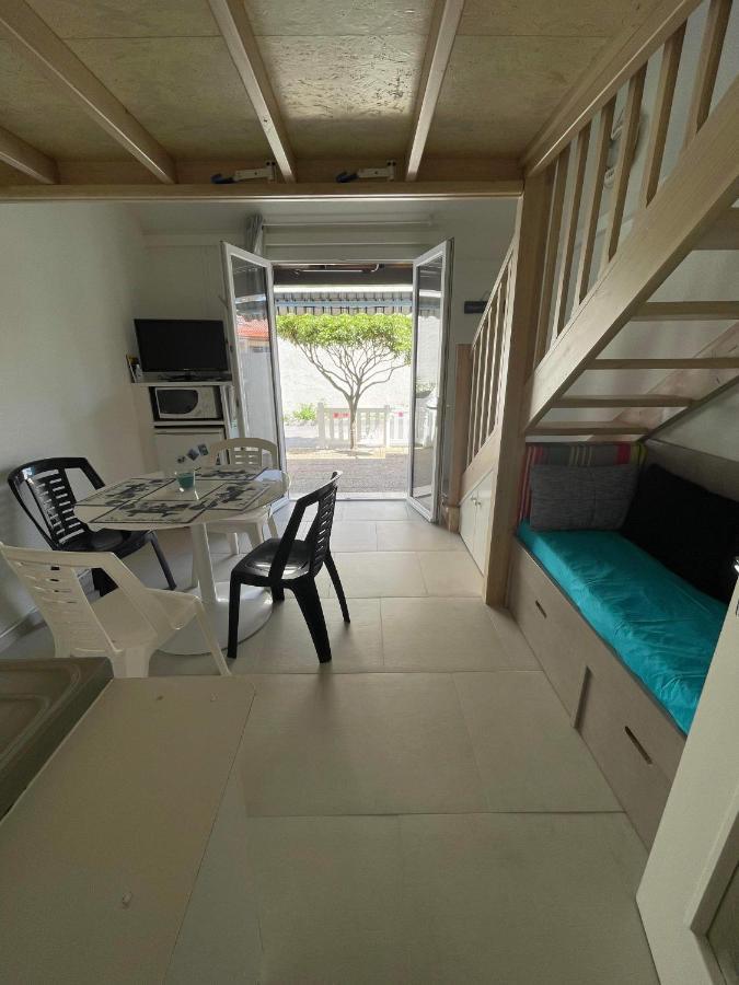 Maisonnette Climatisee Dans Residence Naturiste Leucate Exterior photo