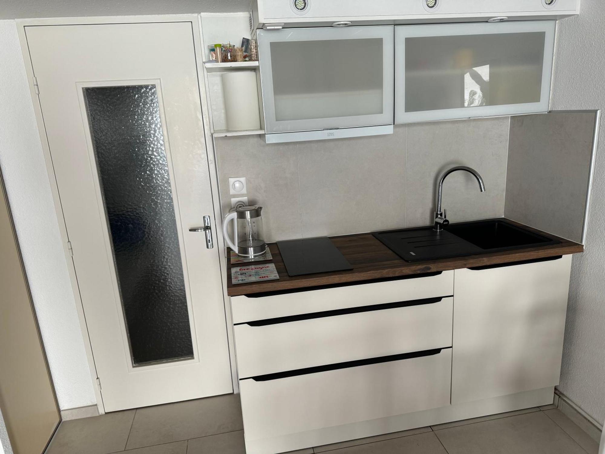 Maisonnette Climatisee Dans Residence Naturiste Leucate Exterior photo